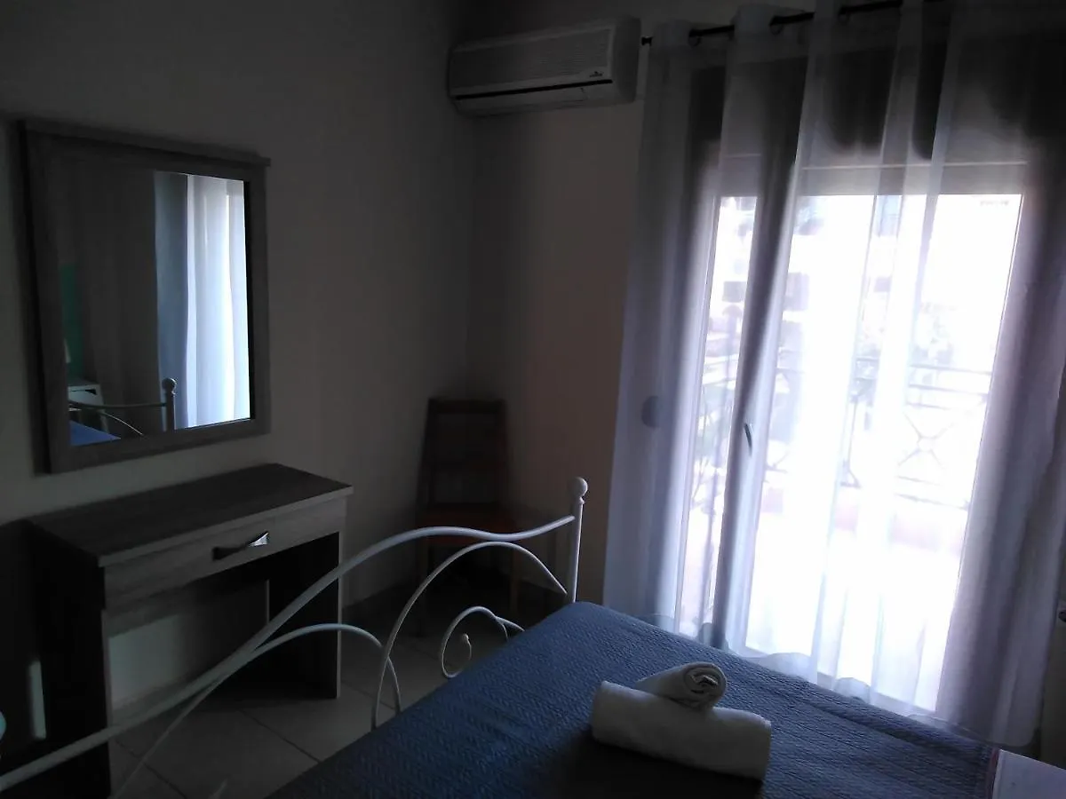 Chrusanthi'S Apartment Nea Skioni Greece
